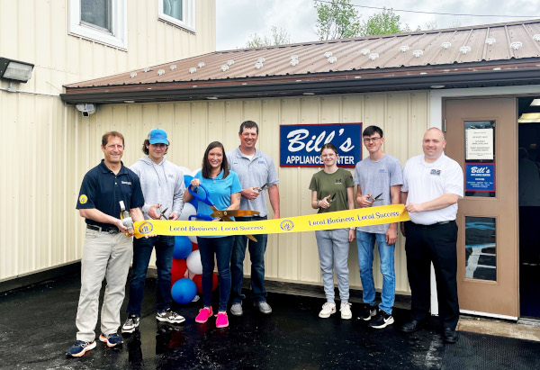 Ribbon Cutting at Bill's Appliance
