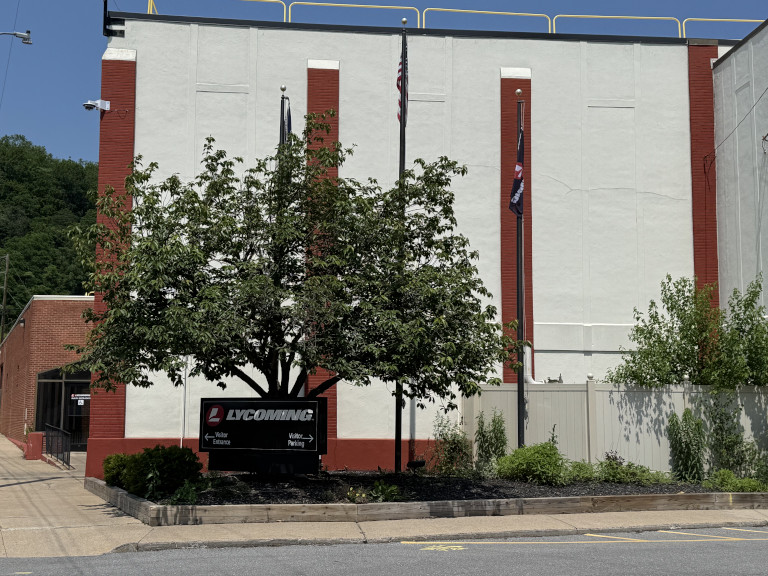 Exterior view of the Lycoming Engines factory